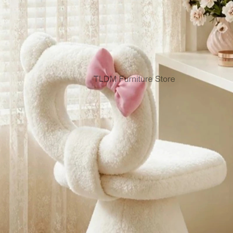Silla Bow Beauty Dressing Vani - Beauty No Makeup recension och pris